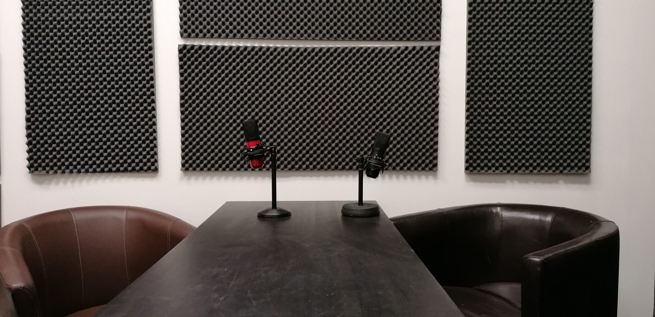 podcast studio setup